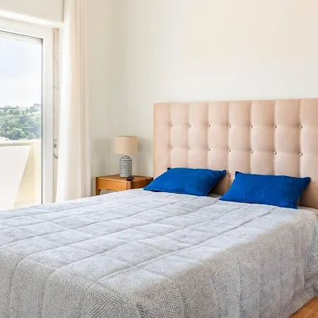 Seaview Apt.